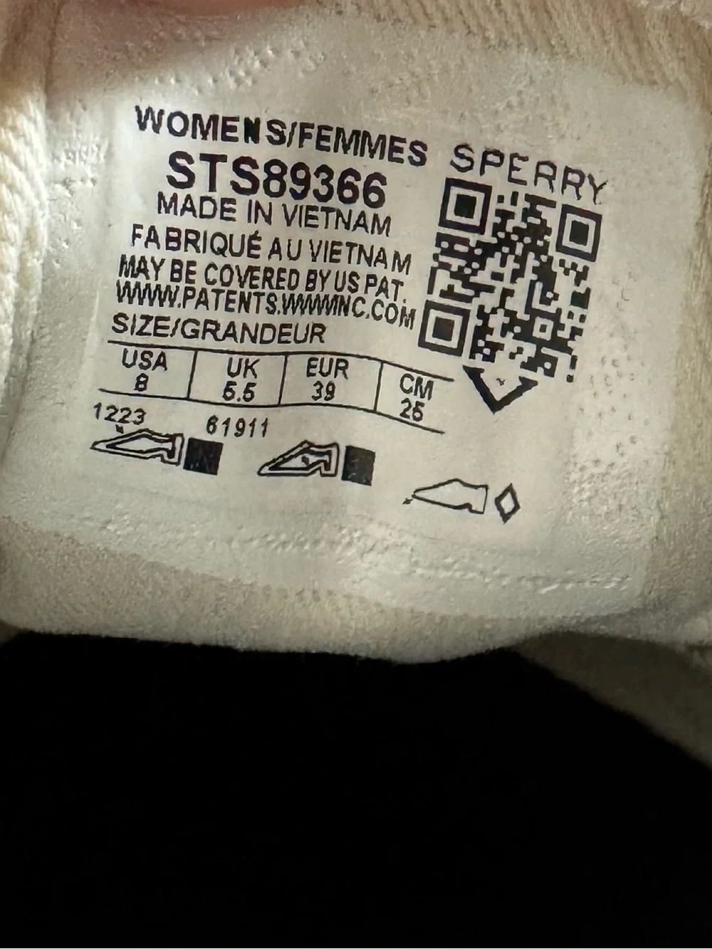 Sperry platform sneaker